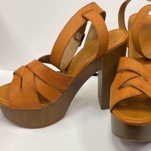 Bamboo brand - Sandal Brown Feaux Leather Wooden Ankle Strap Heels 9